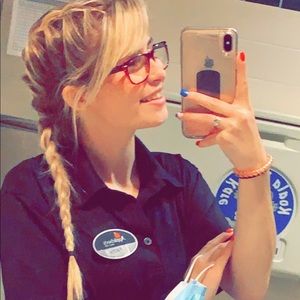 Meet your Posher, Faith